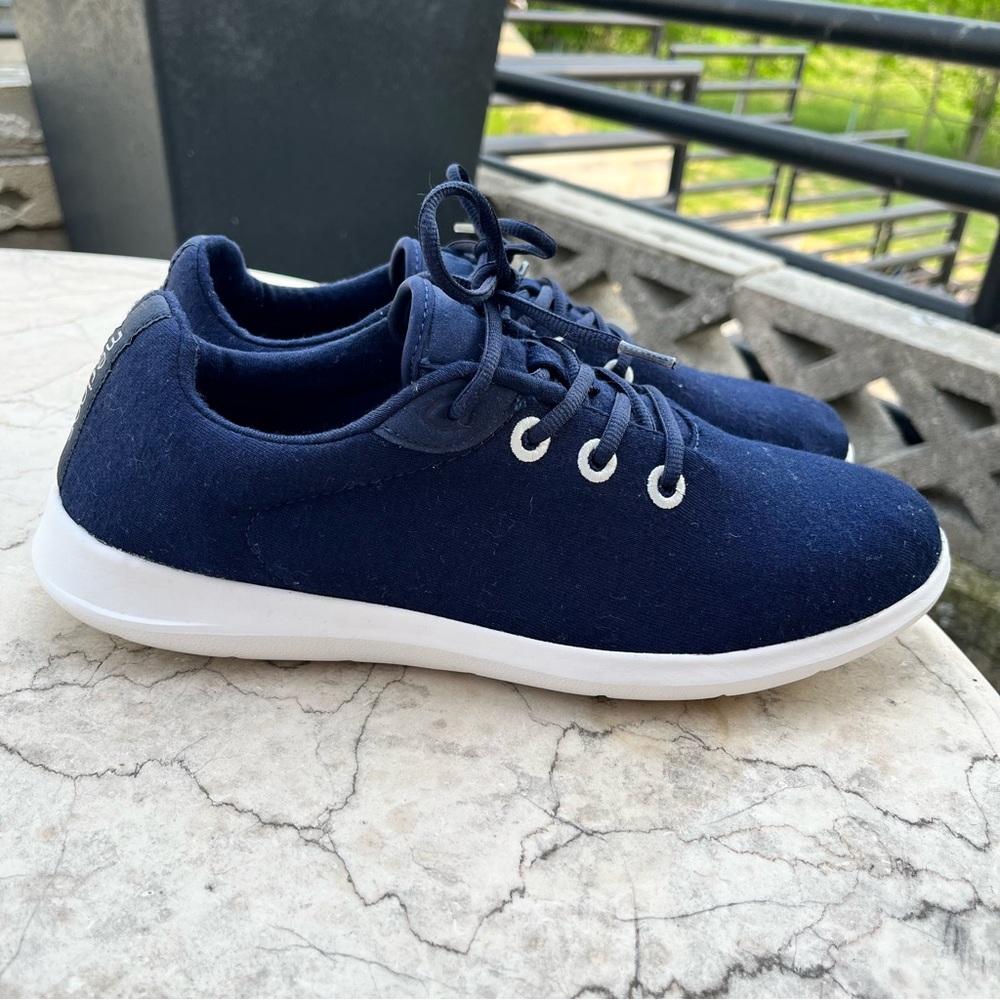 Merinos Women's Lace-Ups Navy/White Sneakers